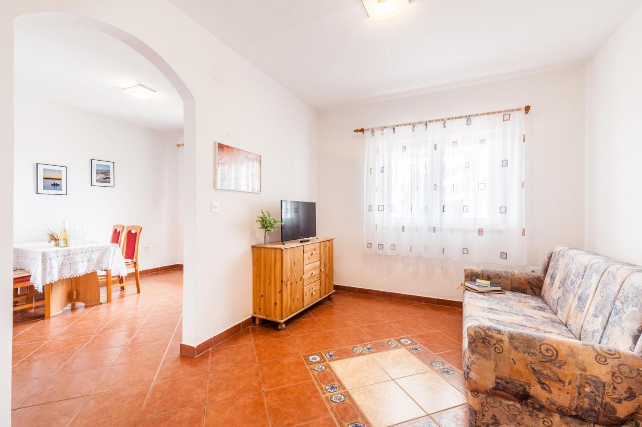 Ferienhaus Rajka Кустичі Екстер'єр фото