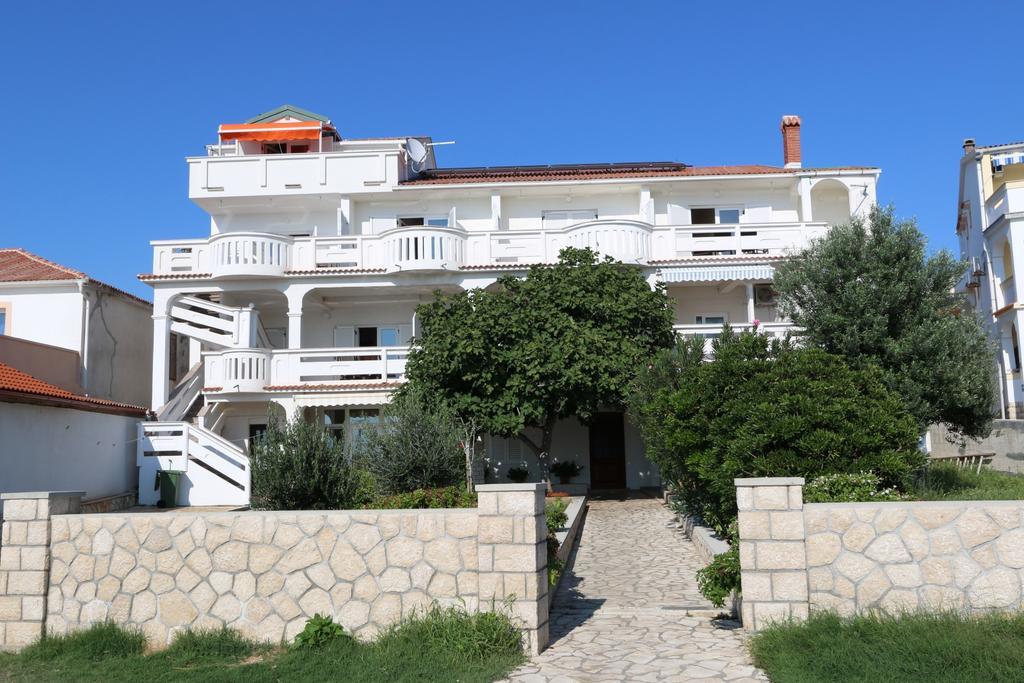 Ferienhaus Rajka Кустичі Екстер'єр фото